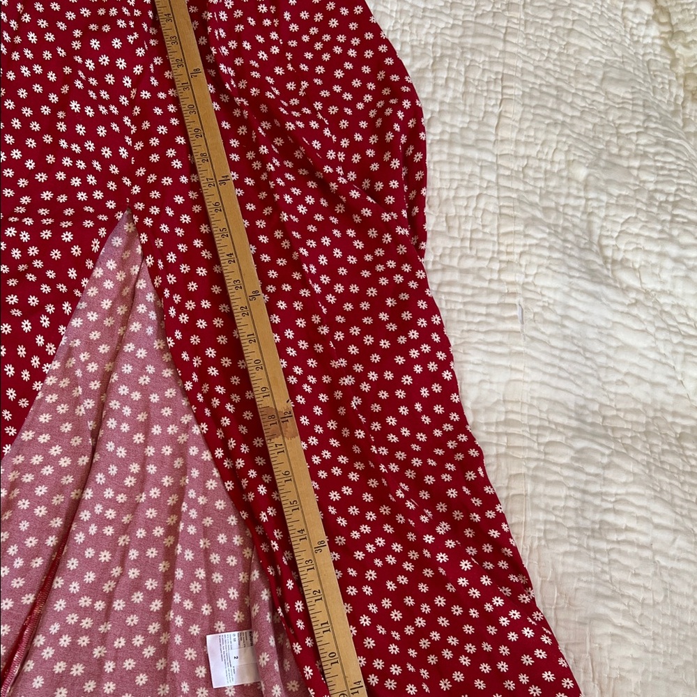 Reformation Red Zoe daisy floral print Skirt  sz 2 - Picture 11 of 11
